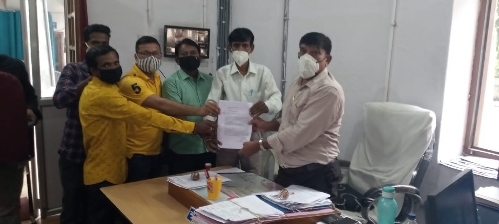 देश को विकसित राष्ट्र बनाने हेतु राष्ट्रपति प्रणाली की मांग