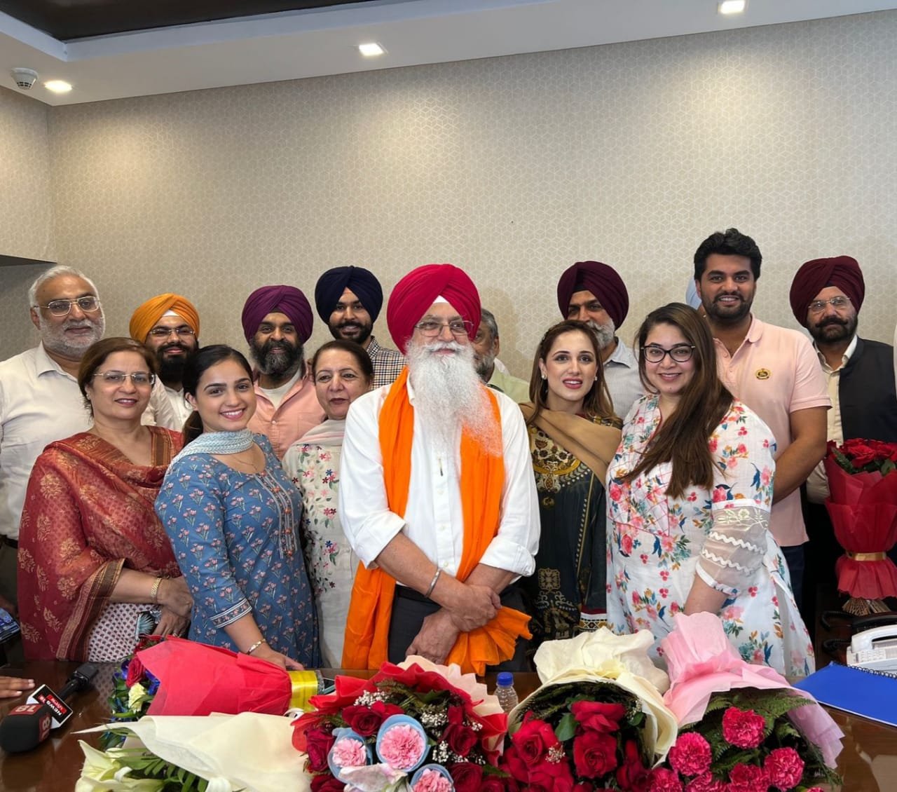 Cabinet Minister Dr. Inderbir Singh Nijjar takes reign of Local Govt, Parliamentary Affairs, Conservation of Land & Water and Administrative Reforms Departments