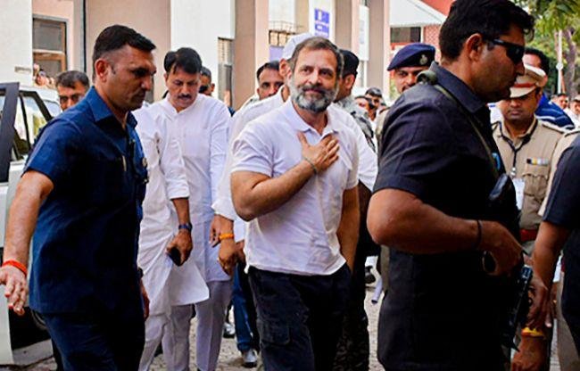 क्या राहुल गांधी की संसद खतरे में है?
