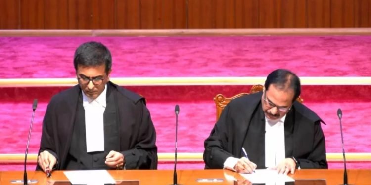 सुप्रीम कोर्ट को मिले दो नए जज