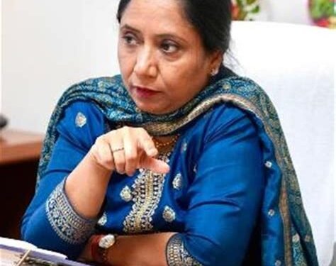 दूसरी बच्ची के जन्म पर लाभार्थी महिला को 6000/रुपए की दी जायेगी वित्तीय सहायताः डॉ. बलजीत कौर