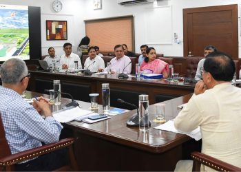 मुख्यमंत्री ने श्री माता मनसा देवी स्थान के जीर्णोद्धार और मास्टर प्लान पर बैठक की अध्यक्षता की
