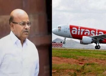 कर्नाटक के गवर्नर को लिए बिना ही उड़ गई एयर एशिया की फ्लाइट, प्रोटोकॉल उल्लंघन का लगा आरोप