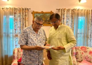 वीर सैनिक हमारे असली हीरो: ओम प्रकाश धनखड़