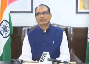 MP: सीएम शिवराज ने दिया तोहफा, राज्य के कर्मचारियों को मिलेगा 42 फीसदी DA