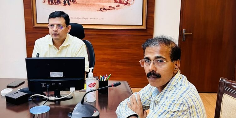 पौंग डैम में करीब 7 लाख क्यूसिक पानी की हुई आमद, पाँच जिलों के निवासियों को नदी के नज़दीक न जाने की सलाह  