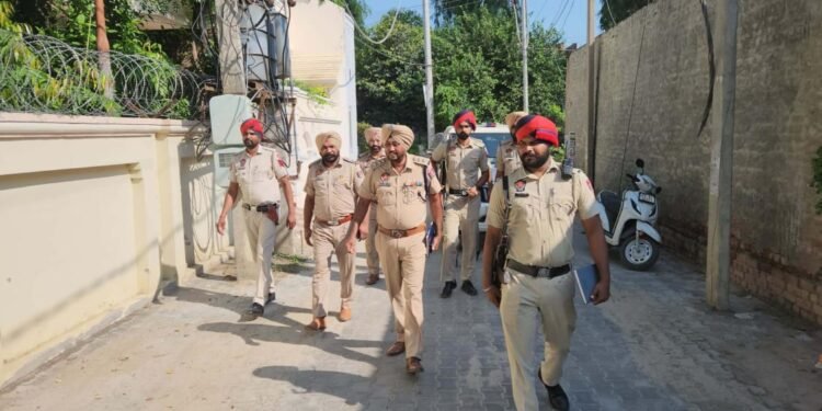 पंजाब पुलिस ने गैंगस्टरों के सहयोगियों के खिलाफ कार्रवाई शुरू की, राज्य भर में 1159 स्थानों पर छापे मारे गए