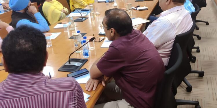 पंजाब के ग्रामीण ज़मीन मालिकों को और सशक्त बनाने के लिए मास्टर ट्रेनर पूरी तरह तैयार