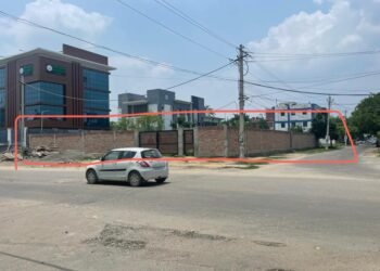 विजीलैंस द्वारा पूर्व वित्त मंत्री मनप्रीत सिंह बादल और अन्यों के खि़लाफ़ भ्रष्टाचार का केस दर्ज, तीन मुलजिम गिरफ़्तार  