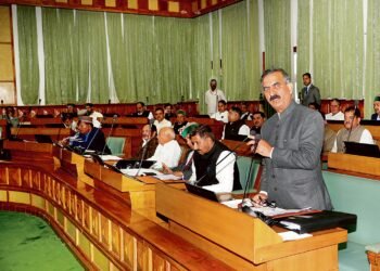 हंगामे के साथ शुरू हुआ हिमाचल विधानसभा का मानसून सत्र