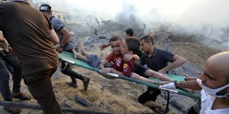 इजराइल ने गाजा पर जमीनी हमला किया