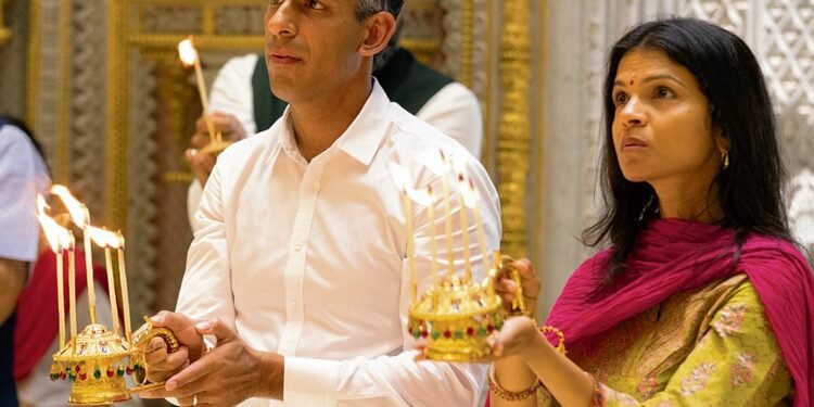 ‘हरित जलवायु कोष’ 2 अरब डॉलर देगा ब्रिटेन