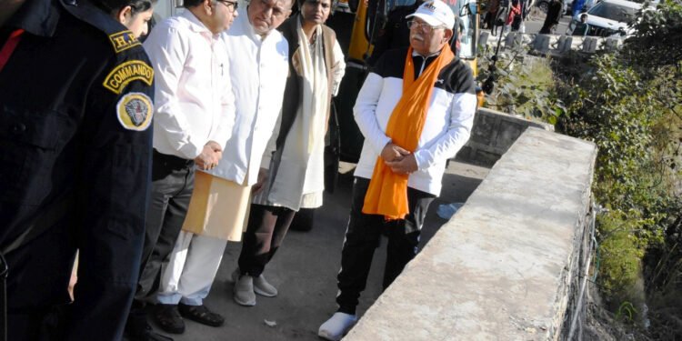 श्री काली माता मंदिर कालका में श्रद्धालुओं की सुविधा के लिए शीघ्र ही पार्किंग स्थल का किया जाएगा निर्माण