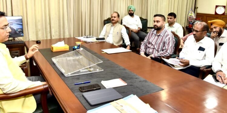 प्रिंटिंग और स्टेशनरी विभाग में जल्द भरे जाएंगे 269 पद : अमन अरोड़ा
