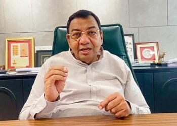 दफ्तरों में 11,200 से ज्यादा सरकारी फाइलें पेंडिंग : सुशील गुप्ता