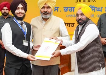 मुख्यमंत्री द्वारा नौजवानों की जिंदगी रोशन करने की मुहिम जारी; अब तक 37,683 नौजवानों को दी नौकरियाँ  
