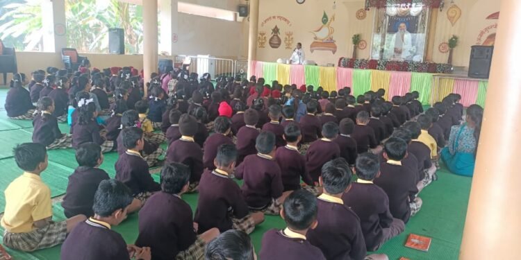 संत श्री आशारामजी गुरुकुल गोंदिया में आयोजित हुआ विशेष सत्र