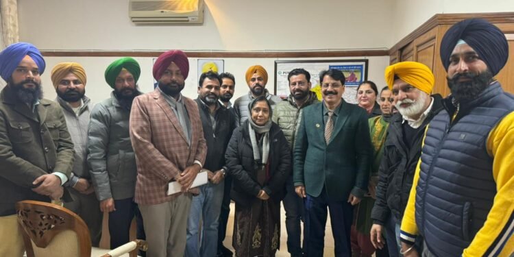 डॉ. बलजीत कौर के भरोसे के बाद पंजाब राज्य कृषि सेवा सभा कर्मचारी यूनियन द्वारा हड़ताल ख़त्म