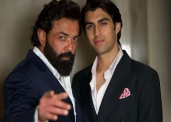 Bobby Deol ने आर्यमन संग शेयर की तस्वीर, ‘एनिमल’ एक्टर के बेटे की फोटो ने इंटरनेट पर लगाई आग, यूजर्स बोले- ‘बहुत हैंडसम हैं दोनों’