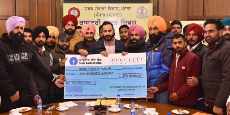मुख्यमंत्री भगवंत सिंह मान के नेतृत्व वाली राज्य सरकार द्वारा राष्ट्रीय युवा दिवस के अवसर पर यूथ क्लबों को तोहफ़ा