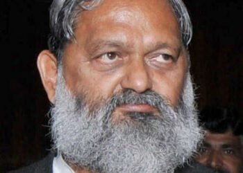 हरियाणा विधानसभा में ‘कबूतरबाज़ी’ प्रथा से निपटने के लिए एक विधेयक पारित किया गया है।