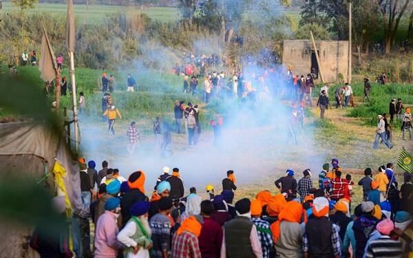 एक्स किसानों के विरोध वाले खातों और पोस्ट को प्रतिबंधित करने के सरकार के फैसले का विरोध करता है।