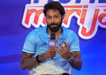 आईपीएल 2024 के लिए मुंबई इंडियंस की कप्तानी का कार्यकाल हार्दिक पंड्या के साथ उनकी पूर्व टीम के खिलाफ टीम का नेतृत्व करने के साथ शुरू हुआ।