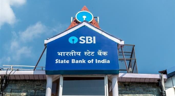 भारतीय स्टेट बैंक ने सुप्रीम कोर्ट को सूचित किया है कि 1 अप्रैल, 2019 से 15 फरवरी, 2024 के बीच कुल 22,217 चुनावी बांड खरीदे गए।