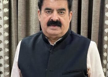 पूर्व विधायक सतविंदर के जाने से जेजेपी को एक और झटका लगा है।