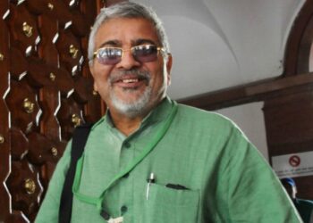 चुनाव परिणाम घोषित होने के बाद पटियाला में डॉ. धर्मवीरा गांधी विजयी हुए।