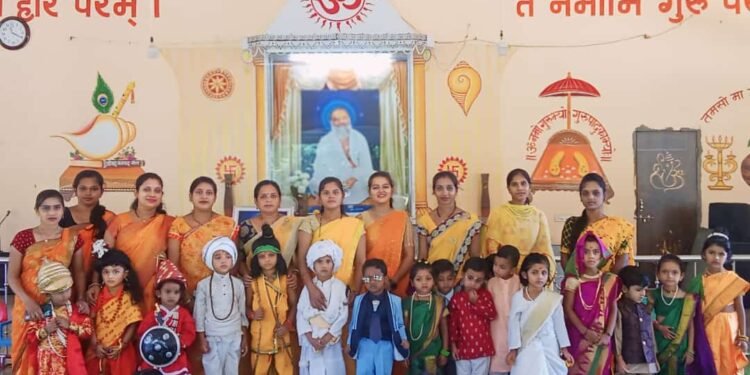 संत श्री आशारामजी गुरुकुल गोंदिया में मनाया गया गुरु पूर्णिमा महोत्सव