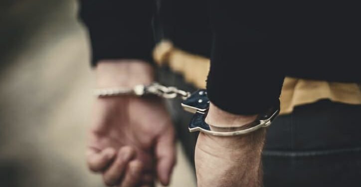 जालंधर कमिश्नरेट ने दो करोड़ रुपये के विदेशी मुद्रा के साथ गिरफ्तार किया