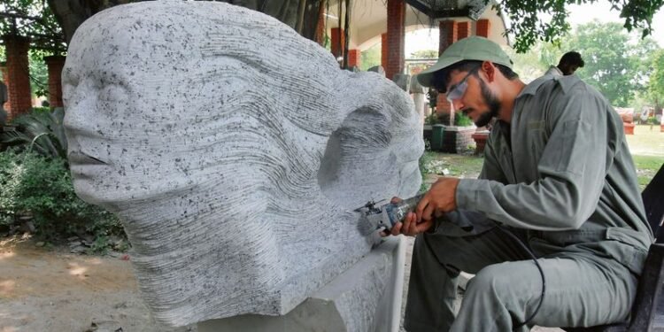 भूवैज्ञानिक संरचनाएं विचार व्यक्त करती हैं