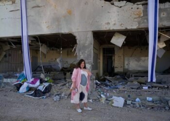 इजरायल ईरानी तेल सुविधाओं के खिलाफ सैन्य कार्रवाई पर विचार