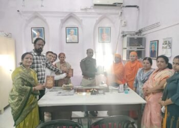 जिला जेल में साध्वी रेखा बहन ने गीता जयंती और तुलसी पूजन करवाया