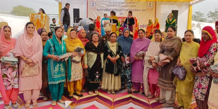 “महिलाएं हर क्षेत्र में सफलता हासिल कर सकती हैं: डॉक्टर बलजीत कौर”