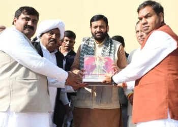 मुख्यमंत्री नायब सिंह सैनी से ब्राह्मण समाज के प्रतिनिधिमंडल ने की मुलाकात, मुख्यमंत्री का किया अभिनंदन