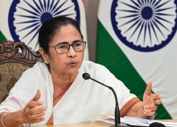 Mamata Banerjee News:  ममता बनर्जी का उत्तराधिकारी कौन, किसके पास होगी TMC की कमान?