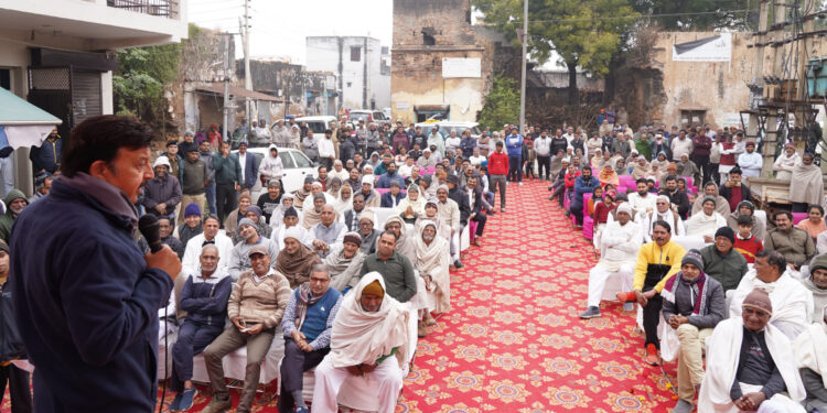 पर्यावरण मंत्री ने कहा कि उनका प्रयास रहेगा, जंगल सफारी परियोजना से सम्बंधित क्षेत्र के प्रत्येक व्यक्ति को मिले लाभ
