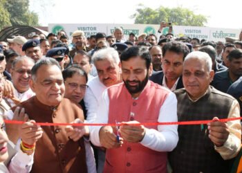 मुख्यमंत्री नायब सिंह सैनी ने हिसार में आयोजित तीन दिवसीय कृषि दर्शन प्रदर्शनी का किया शुभारम्भ