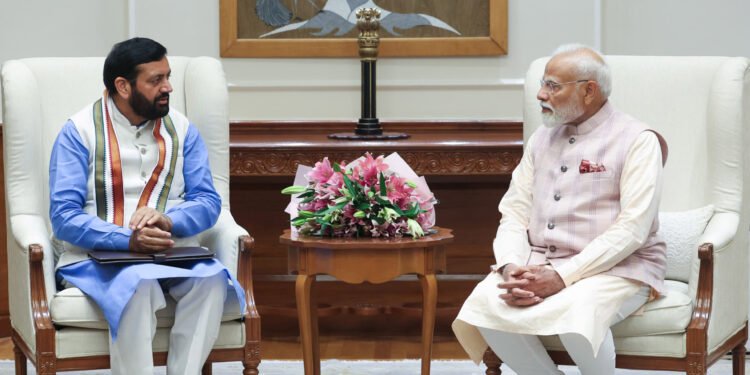 मुख्यमंत्री नायब सिंह सैनी ने नई दिल्ली में प्रधानमंत्री नरेंद्र मोदी से की मुलाकात