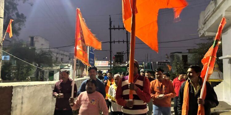 न्दरकांड ग्रुप द्वारा रामनवमी 2025 की तैयारियों को लेकर प्रतिदिन प्रत्येक वार्ड पर प्रातः 5 बजे से जिले की सबसे बडी प्रभात फेरी सनातन यात्रा प्रारंभ है सभी सनातनी से ग्रुप द्वारा की गई शामिल होने की अपील* छिंदवाड़ा.– ग्रुप द्वारा जिले सबसे बड़ी प्रभात फेरी सनातन यात्रा का शुभारंभ हो चुका यात्रा प्रत्येक दिन प्रत्येक वार्ड पहुँच रही ग्रुप धार्मिक और सामाजिक सेवा का संगम कहे जाने वाला