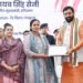 मुख्यमंत्री ने अंतर्राष्ट्रीय महिला दिवस पर पंचकूला में आयोजित नारी शक्ति रक्तदान शिविर में रक्तदाता महिलाओं को किया सम्मानित