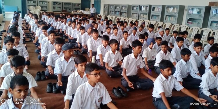 भारतीय संस्कृति एवं अच्छे आचरण के महत्व