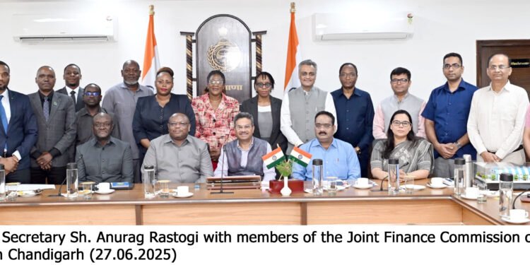 हरियाणा के मुख्य सचिव अनुराग रस्तोगी ने की मेजबानी