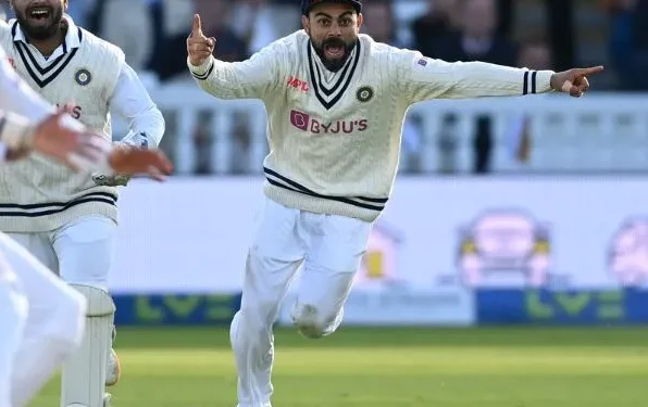 नासिर हुसैन ने टेस्ट क्रिकेट की श्रेष्ठता पर जोर दिया।