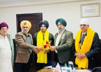 कुंवर अमृतबीर सिंह को दिल्ली सिख गुरुद्वारा प्रबंधक कमेटी द्वारा सम्मानित किया गया: कालका*