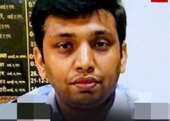 आगरा में संपर्क शिक्षा व्यवस्था पर बड़ा एक्शन