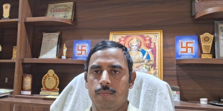 12वीं के बाद विद्यार्थी का कैरियर मार्गदर्शन अत्यंत आवश्यक है: डॉ चौहान