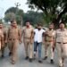 पुलिस मुठभेड़ में दो शातिर बदमाश गिरफ्तार, एक के पैर में लगी गोली